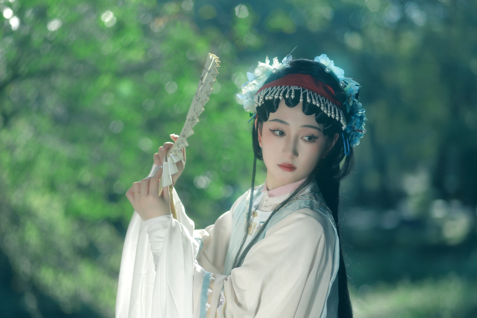 [YITUYU艺图语]2024.11.27 观戏 走马 1